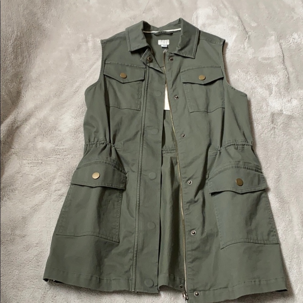 NWT a new day vest